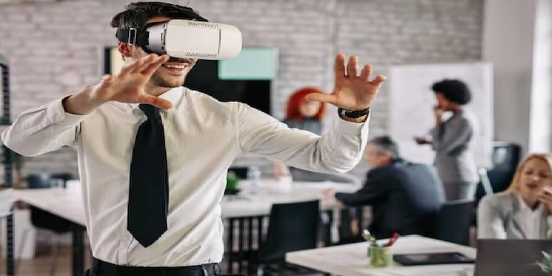 Virtual Reality (VR) Headsets-01